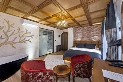 Superior Suite